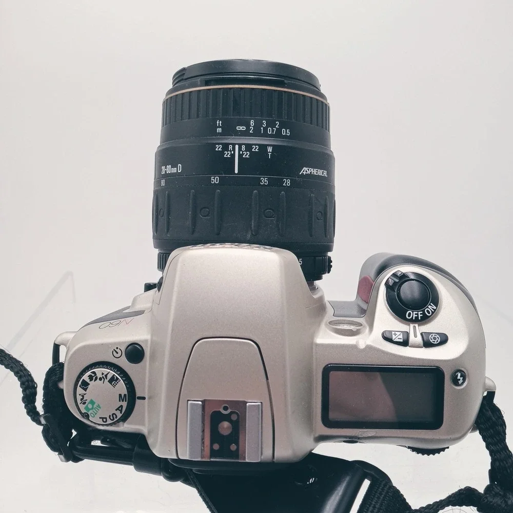USED Nikon N60 35mm Camera w/ 20-80mm‎ Lens and Accessories